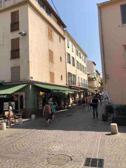 Old Antibes, One Bed App, In Front Of The Port!公寓 外观 照片
